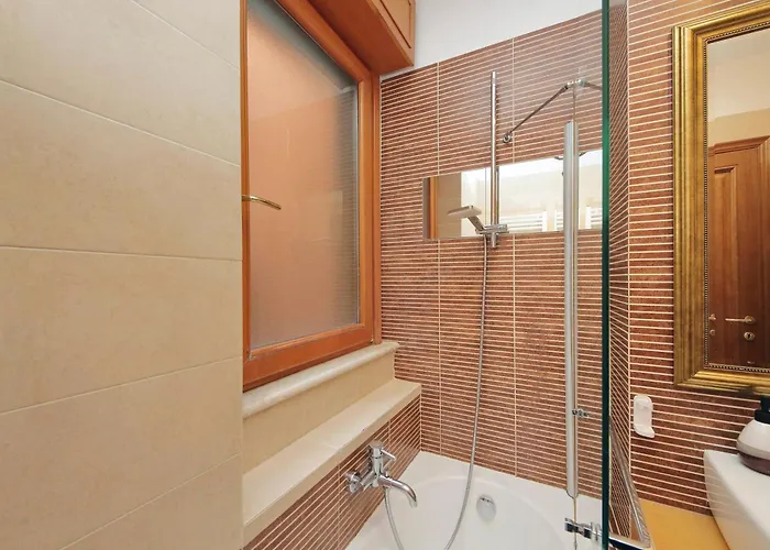 4bnb - Flaminia Prestigious Flat - Swimming Pool Apartment